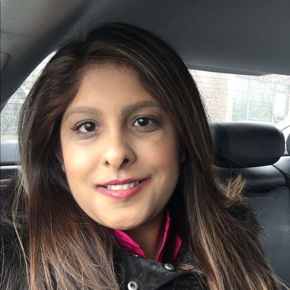 Meet your Posher, Vaneeta - Picture 1 of 1